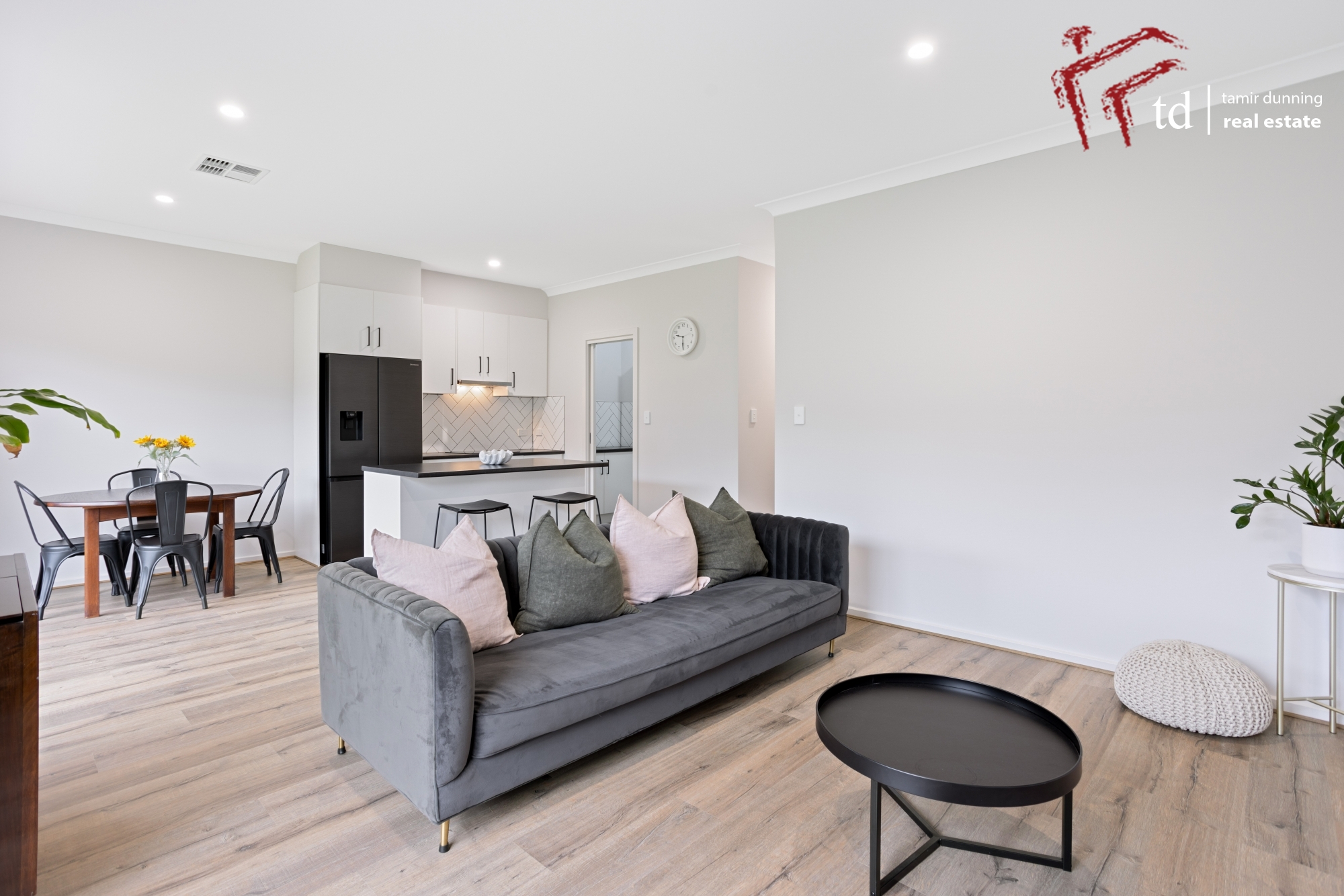 Tenanted 10 Heron Grove, Mount Barker Tamir Dunning Real Estate